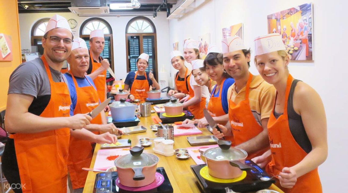 A group of people taking part in a cooking class